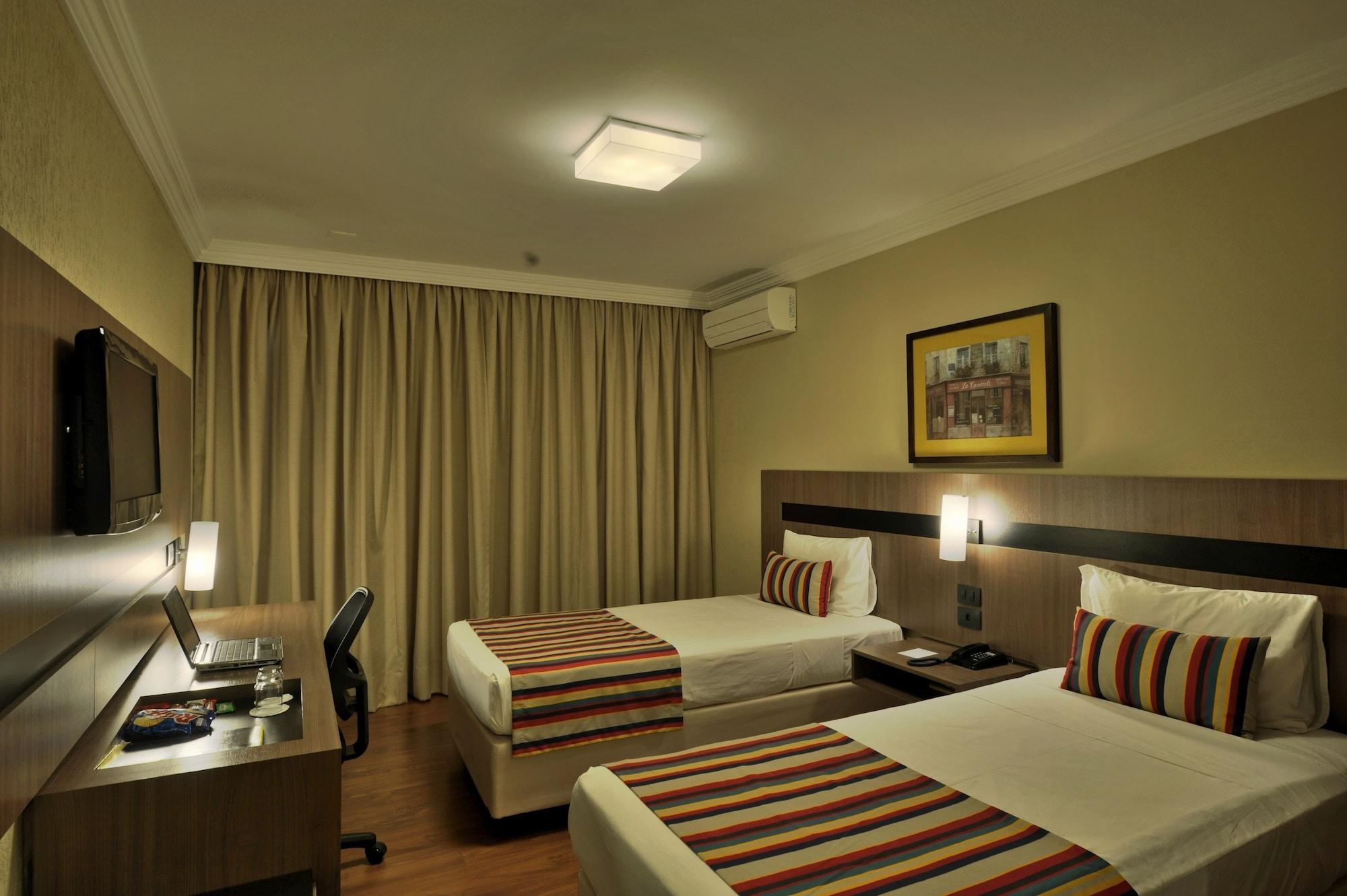 Hotel Deville Express Cascavel Cascavel  Εξωτερικό φωτογραφία
