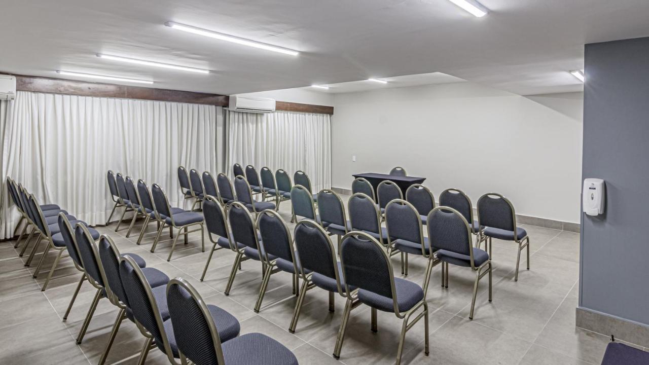 Hotel Deville Express Cascavel Cascavel  Εξωτερικό φωτογραφία
