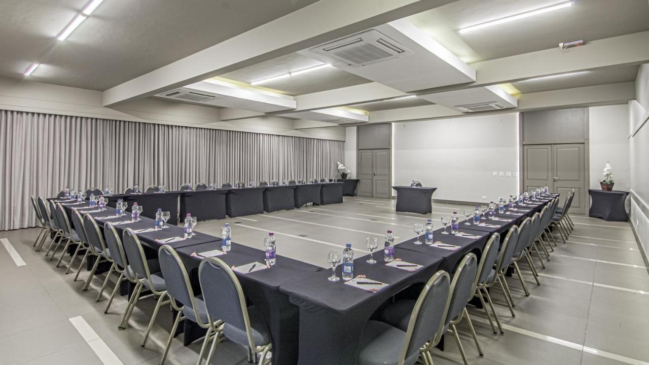 Hotel Deville Express Cascavel Cascavel  Εξωτερικό φωτογραφία