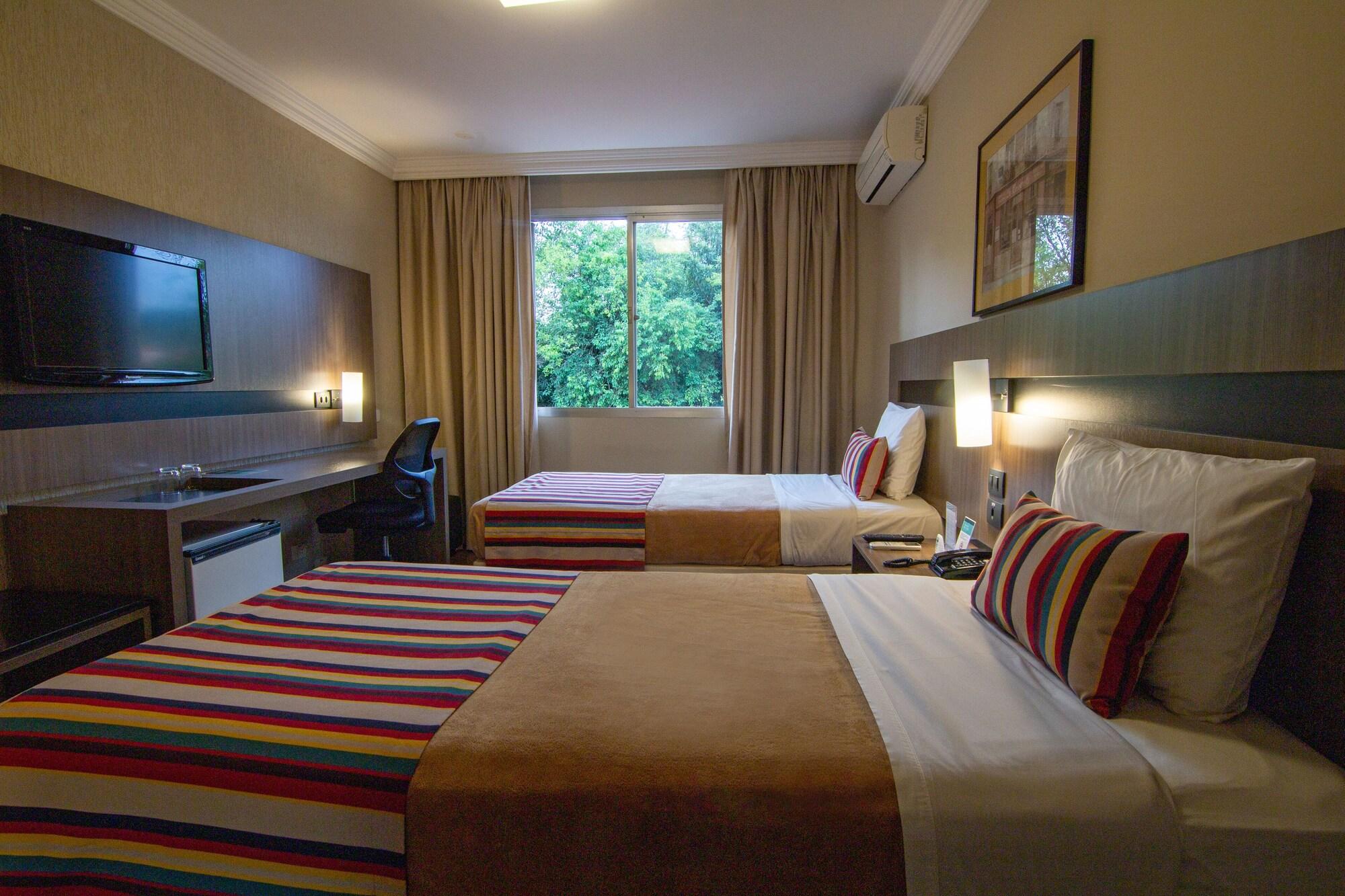 Hotel Deville Express Cascavel Cascavel  Εξωτερικό φωτογραφία