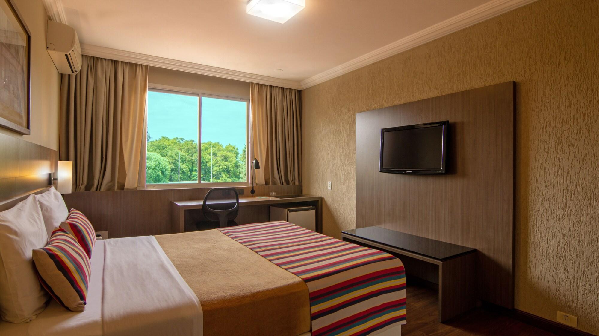 Hotel Deville Express Cascavel Cascavel  Εξωτερικό φωτογραφία