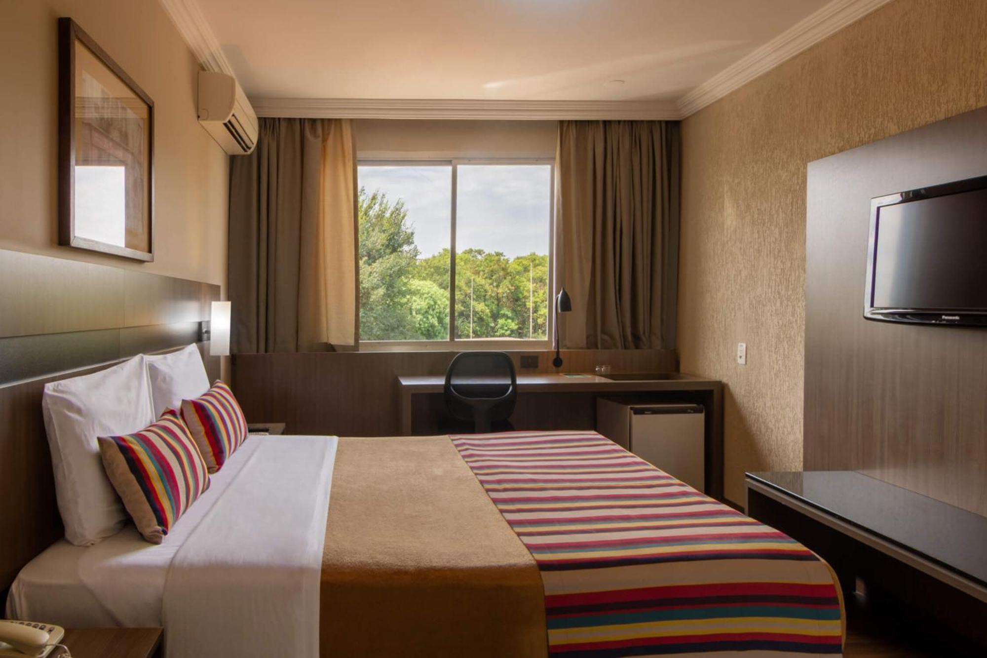 Hotel Deville Express Cascavel Cascavel  Εξωτερικό φωτογραφία