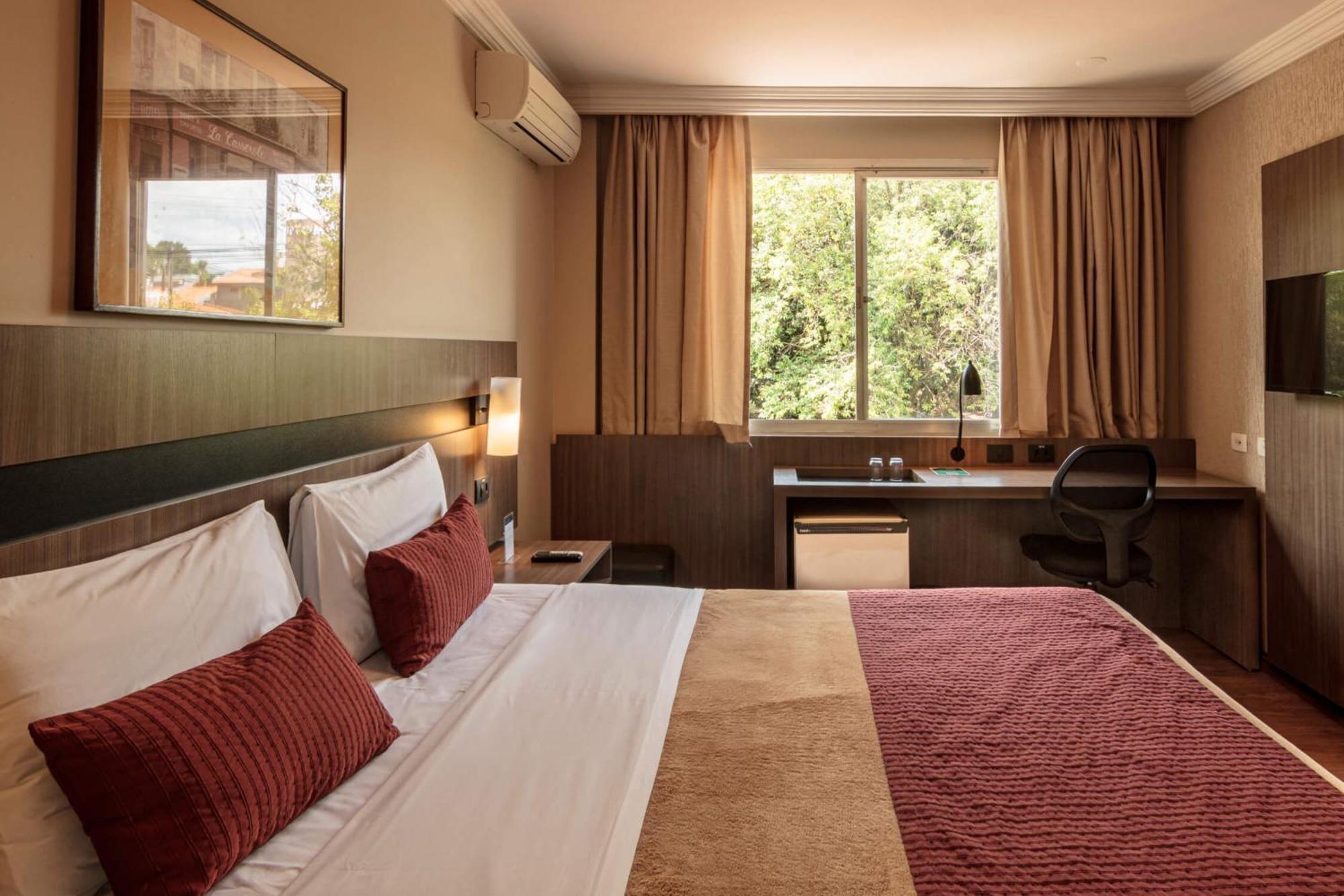 Hotel Deville Express Cascavel Cascavel  Εξωτερικό φωτογραφία