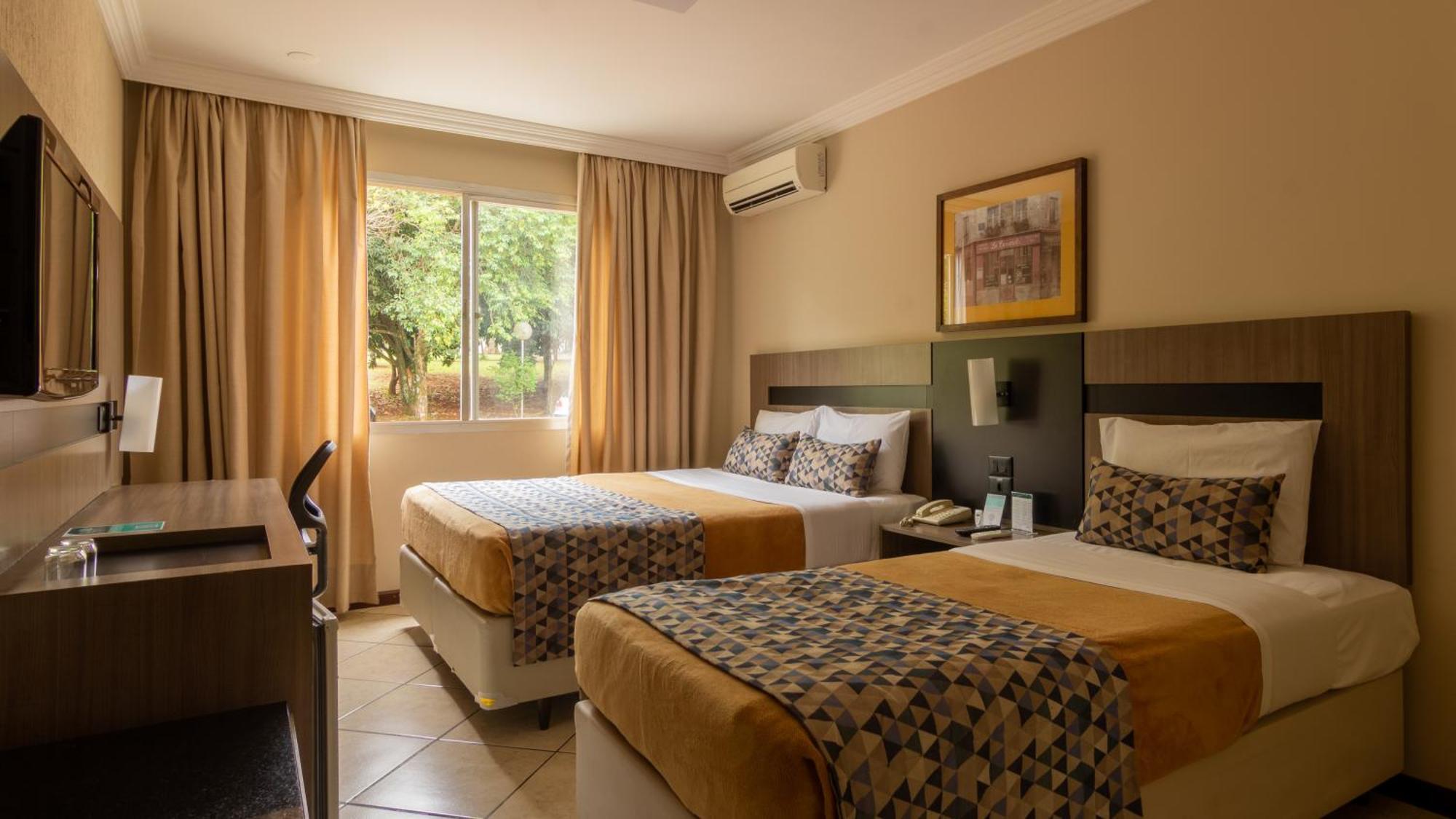Hotel Deville Express Cascavel Cascavel  Εξωτερικό φωτογραφία